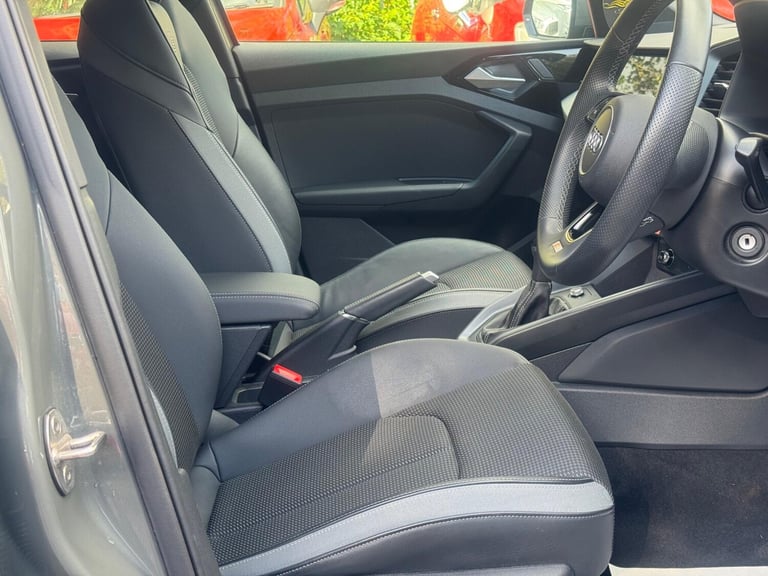  Audi A1 1.5 TFSI 35 S line Sportback S Tronic Euro 6 (s/s) 5dr Petrol Automatic