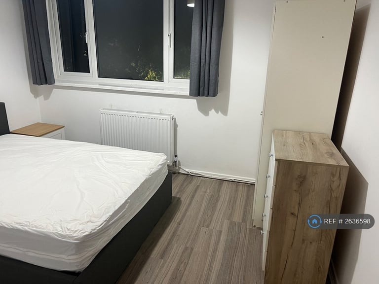 2 bedroom flat in Imogen Court, Salford, M5 (2 bed) (#2636598)