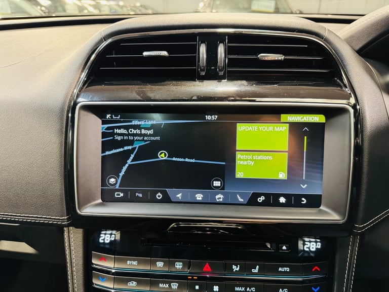 2019 Jaguar F-Pace 2.0d R-Sport 5dr Auto ESTATE Diesel Automatic