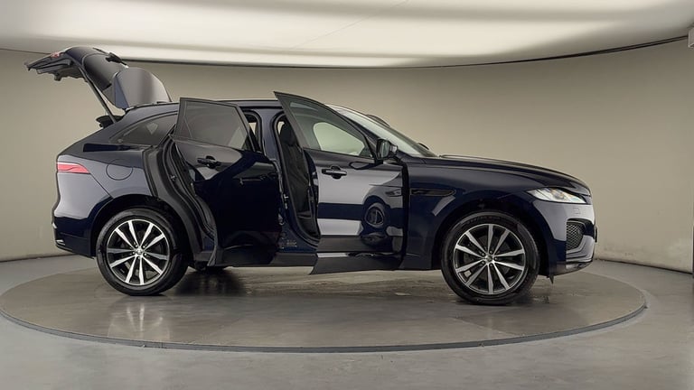 2024 Jaguar F-Pace 2.0 D200 MHEV R-Dynamic SE Black SUV 5dr Diesel Auto AWD Euro 6 (s/s) (204 SUV...