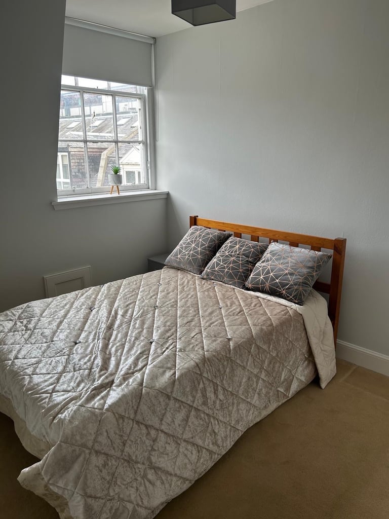 Top Floor One Bed Flat in the City Centre
