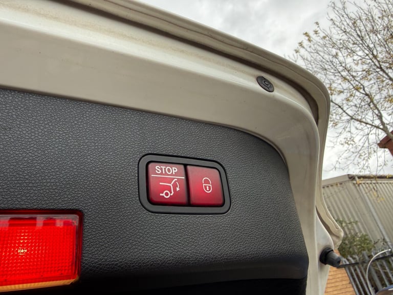 2017 17 MERCEDES BENZ CLS63 S AMG 5.5 V8 BI-TURBO 585 BHP SHOOTING BRAKE WHITE