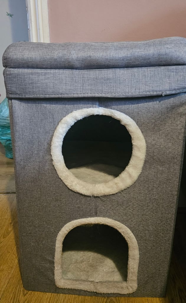 Cat bed / tower / cave bed 