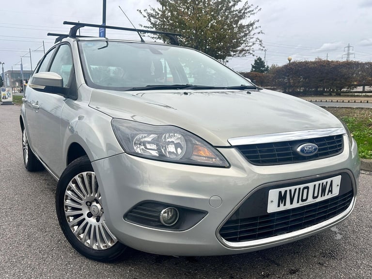 2010 Ford Focus 1.6 Titanium 5dr HATCHBACK Petrol Automatic
