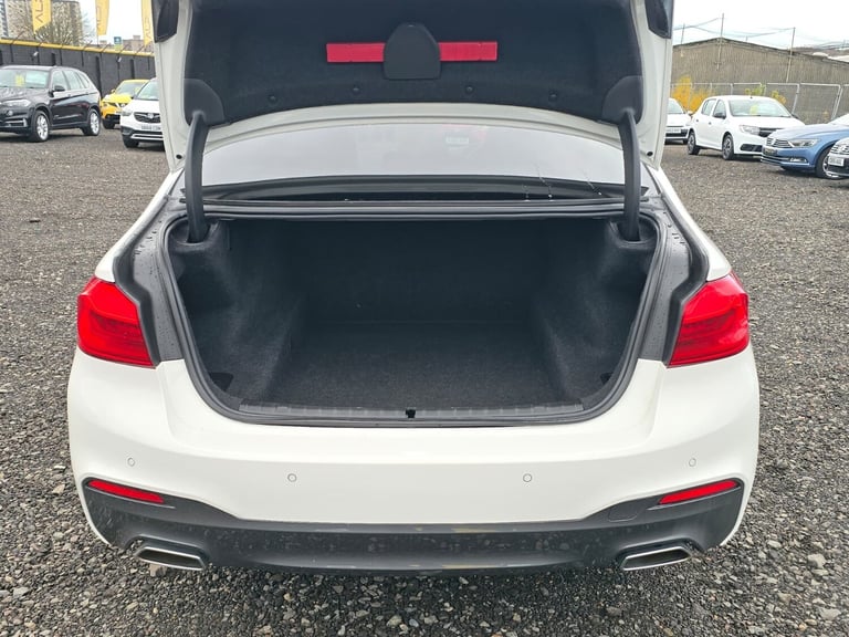 2018 BMW 5 Series 520d xDrive M Sport 4dr Auto SALOON Diesel Automatic