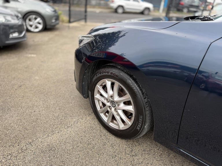 2015 Mazda Mazda3 2.0 SKYACTIV-G SE-L Nav Euro 5 (s/s) 5dr HATCHBACK Petrol Manual