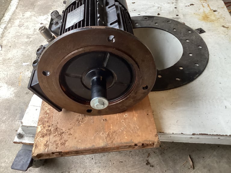 Leroy Somer LSMV100L T Metric Motor 230-480VAC 1745RPM 2.64kW, 3ph motor RRP £2800