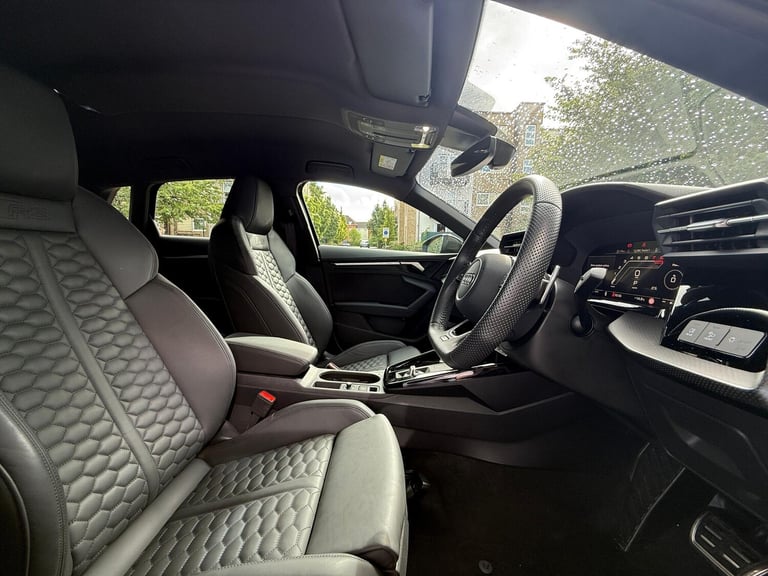  Audi RS3 2.5 TFSI Carbon Black Sportback 5dr Petrol S Tronic quattro Euro 6 (s/s) (4 Petrol Auto...