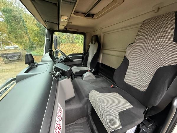 MAN TGM26.320 25ft 5 Dropside Scaffold Body 