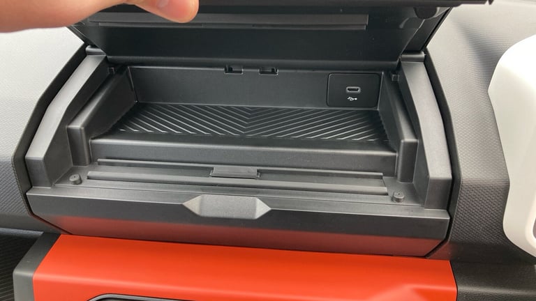 2025 Dacia Spring 27kWh Expression 65 48kW 5dr Auto Electric Hatchback Hatchback Electric Automatic