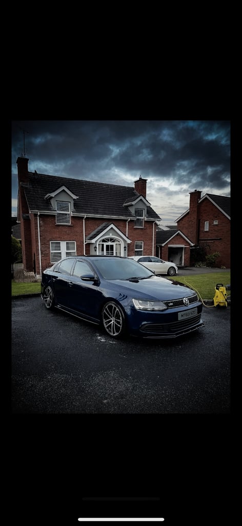 Volkswagen, JETTA, Saloon, 2014, Manual, 1598 (cc), 4 doors