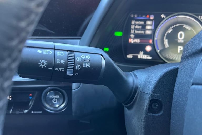 2023 Lexus UX 250h 2.0 F-Sport Design 5dr CVT ESTATE PETROL/ELECTRIC Automatic