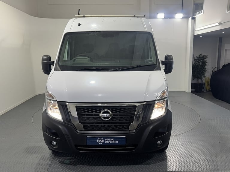 2021 Nissan NV400 dCi 35 Tekna Panel Van Diesel Manual