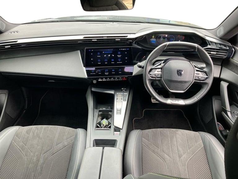 2024 Peugeot 308 115kW GT 54kWh 5dr Auto Hatchback Electric Automatic