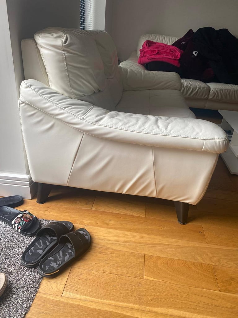 2 + 3 seater sofas