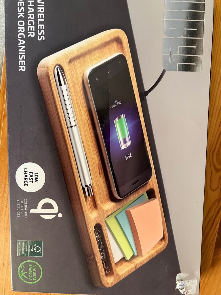 Wooden wireless charging organiser 