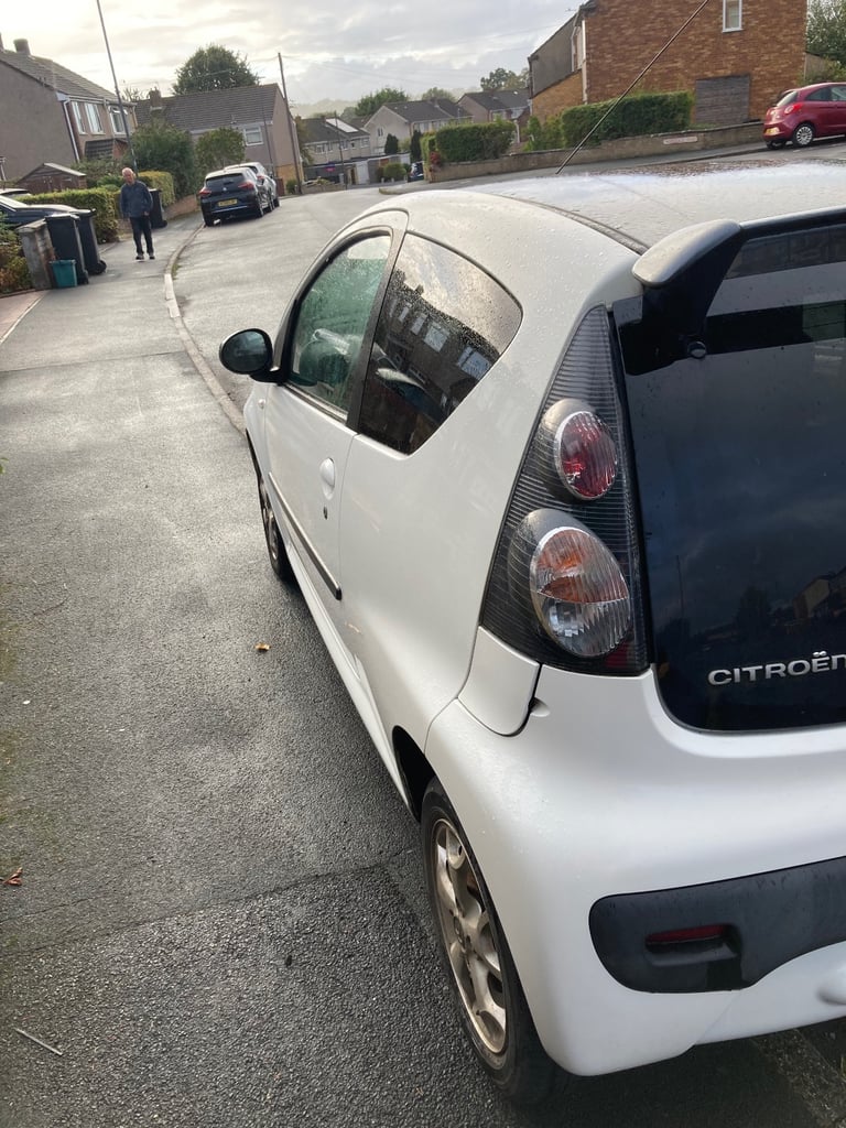 Citroen, C1, Hatchback, 2014, Manual, 998 (cc), 3 doors