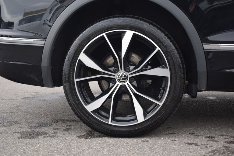 2024 Volkswagen Tiguan Allspace 1.5 TSI R-Line SUV 5dr Petrol DSG Euro 6 (s/s) (150 ps) ESTATE Pe...