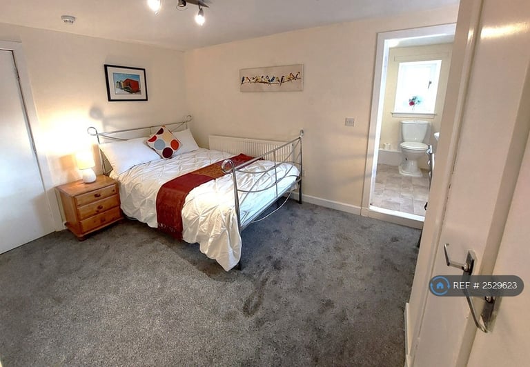 1 bedroom in Whitesands, Dumfries, DG1 (#2529623)