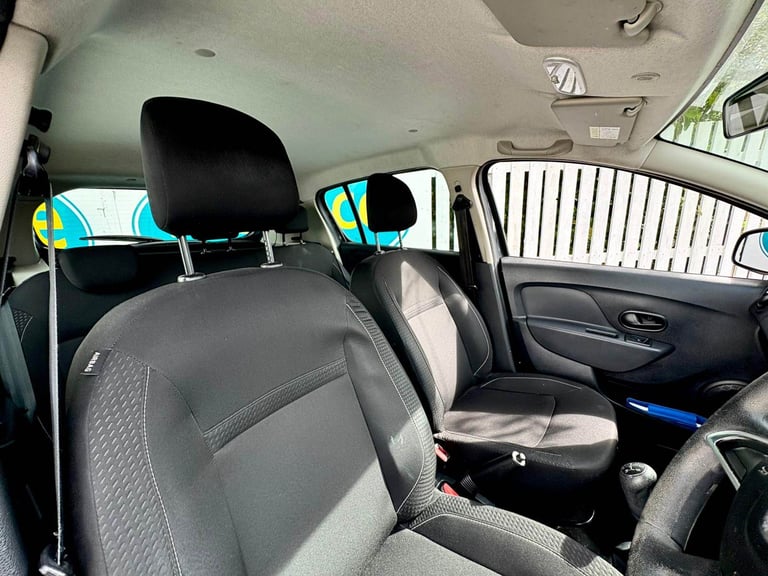 CAN'T GET CREDIT? CALL US! Dacia Sandero 0.9 TCe Essential, 2020, Manual - £99 DEPOSIT, £46 PER WEEK