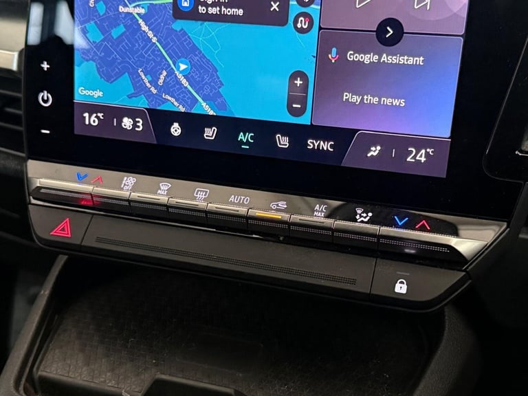 2024 Renault Megane E Tech 60kWh techno+ Auto 5dr (optimum charge) HATCHBACK Electric Automatic