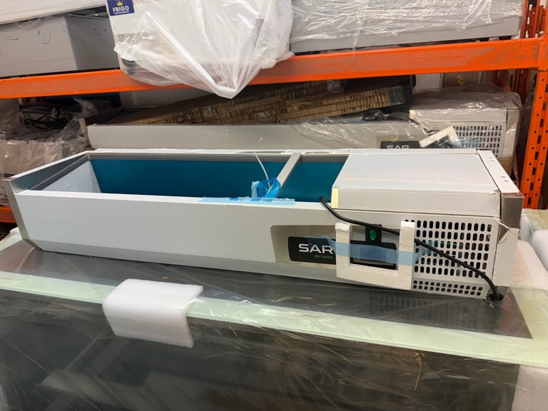 Salad pizza topping fridge counter top brand new cafe shop restaurant 