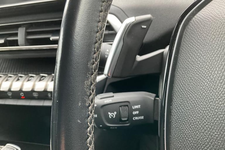 2022 Peugeot 5008 1.5 BlueHDi Allure 5dr EAT8 SEMI-AUTO Estate Diesel Semi Automatic