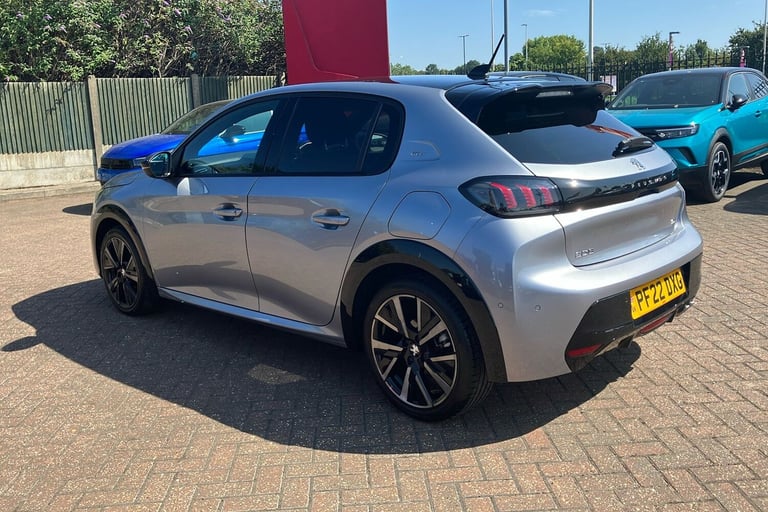  Peugeot 208 1.2 Puretech Gt Premium Hatchback 5dr Petrol Eat Euro 6 s/s 130 Ps