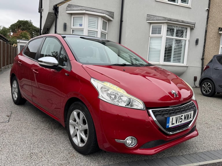  Peugeot 208 1.2 VTi PureTech Style Euro 6 5dr Petrol Manual