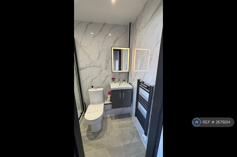 1 bedroom in Brand New Amazing House, Harrow, HA3 (#2679214)