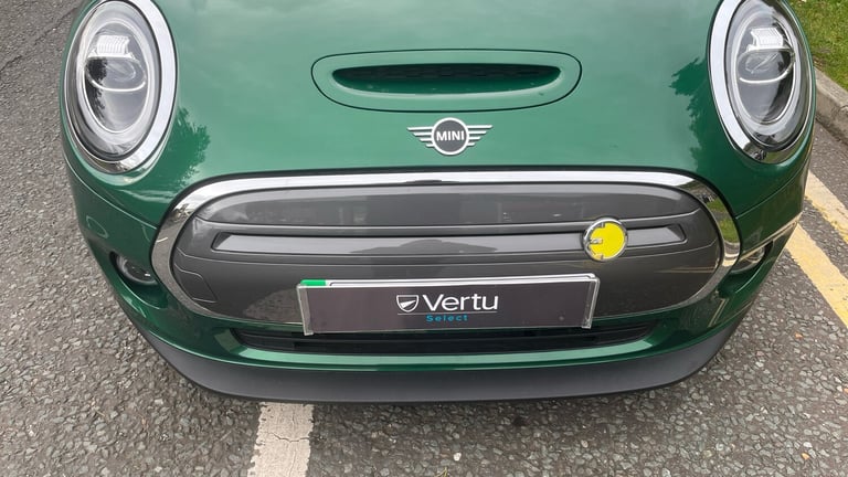 2020 MINI Hatch 135kW Cooper S Level 2 33kWh 3dr Auto Electric Hatchback Hatchback Electric Autom...