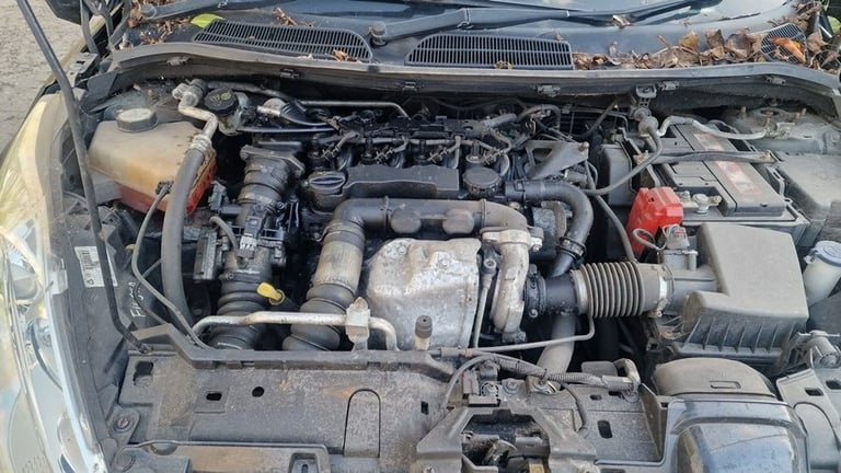 Ford Fiesta 1.6 TDCI Engine Injectors And Diesel Pump HHJC 2008 