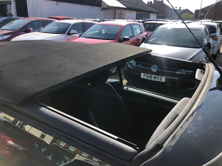2011 MINI Convertible 1.6 Cooper [122] 2dr CONVERTIBLE Petrol Manual