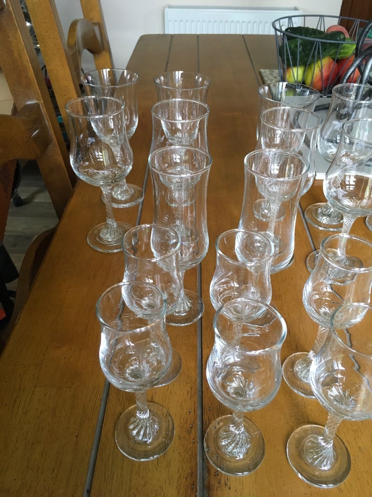 Perfect condition mixed glass ware bundles..individual prices just ask…home anywhere perfect..