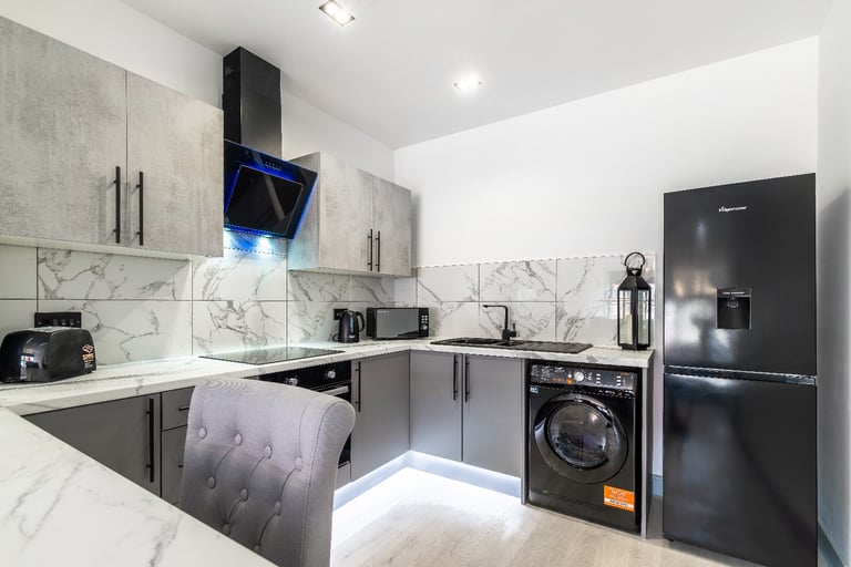 1,000sqft 2 BED APARTMENT TO RENT IN ST HELENS