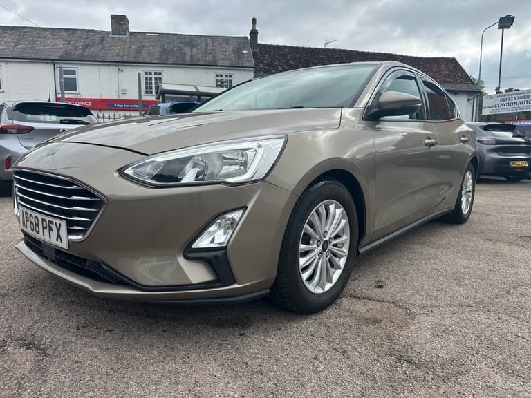2019 Ford Focus 1.0T ECOBOOST TITANIUM 5dr EURO 6 (s/s) (125 ps) WITH SERVICE HISTORY  Hatchback ...