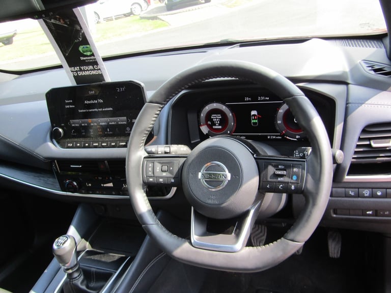 2022 Nissan Qashqai 1.3 DiG-T MH Tekna 5dr Hatchback Petrol Manual