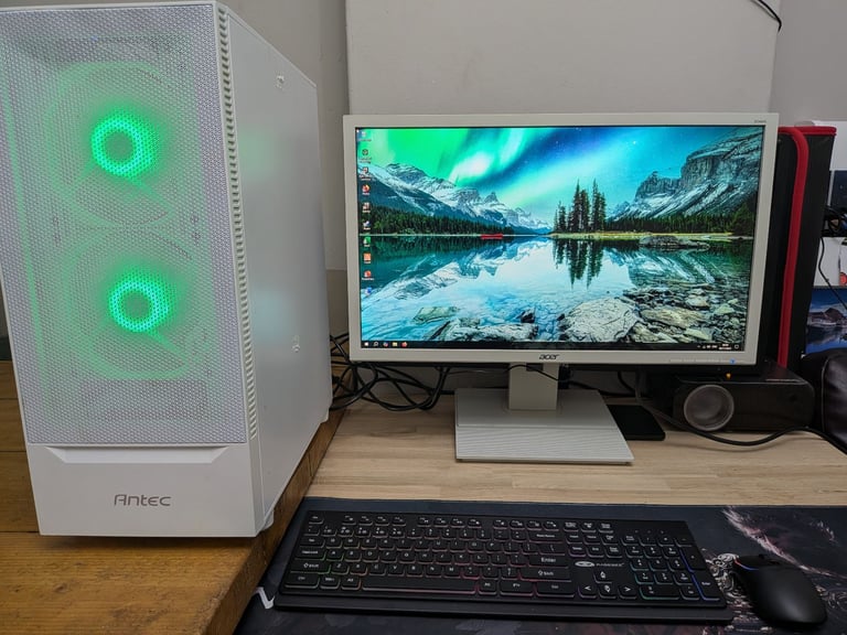 GAMING PC ANTEC i5 3470 RX 470 4GB 120GB SSD 500GB HDD 16GB RAM 24" MONITOR RGB MINECRAFT GTA COD 