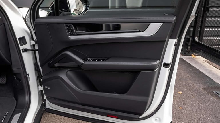  Porsche Cayenne Cayenne E-Hybrid (2026) Estate Plug-In Hy Automatic