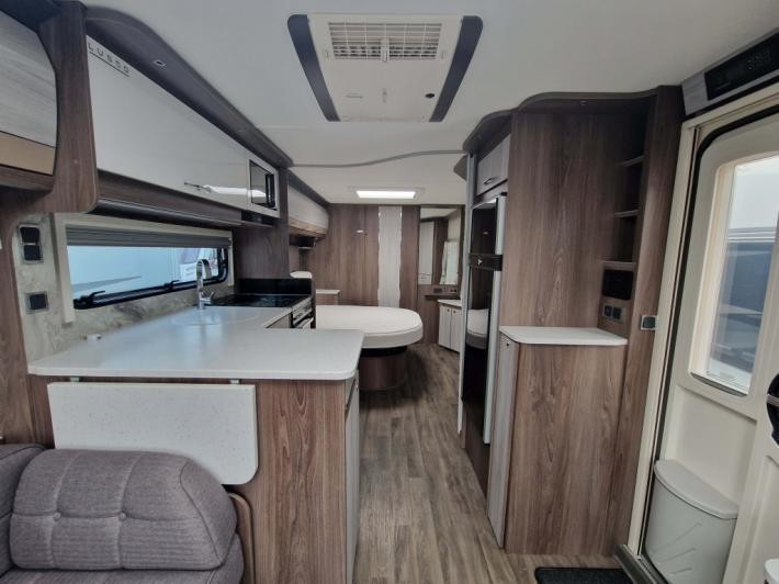 2022 Coachman Lusso II Used Caravan