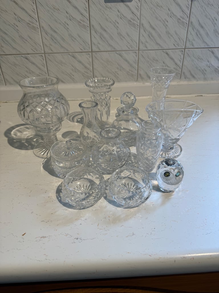 image for Large collection of cut crystal 