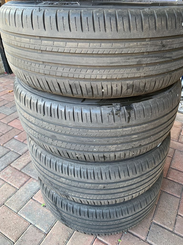 Tyres 215/50 R18 x 4