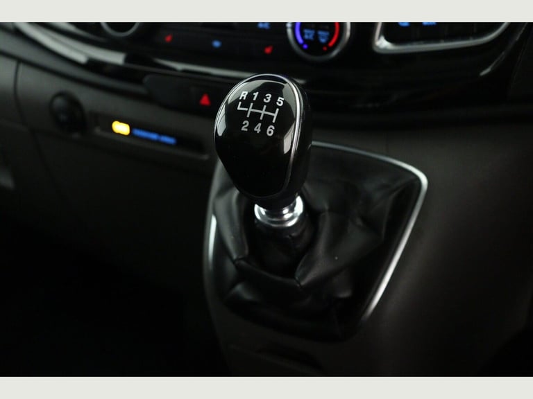 2023 Ford Transit Custom 2.0 EcoBlue 130ps Low Roof Limited Van PANEL VAN DIESEL Manual