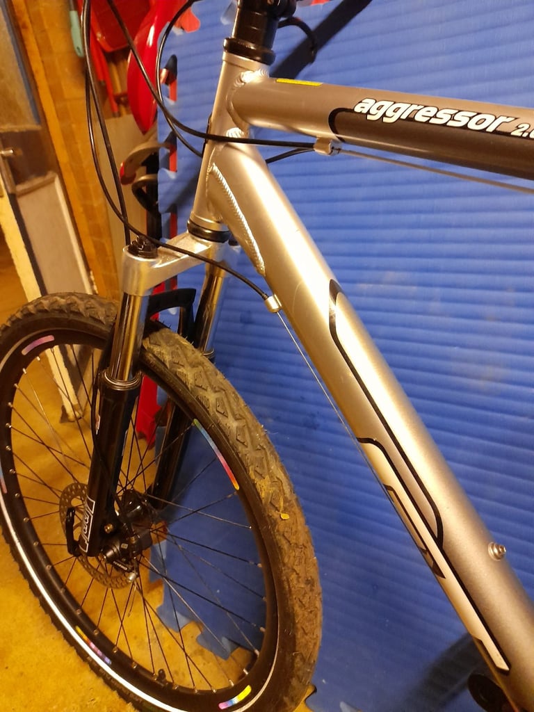 GT Aggressor 2.0 (large)