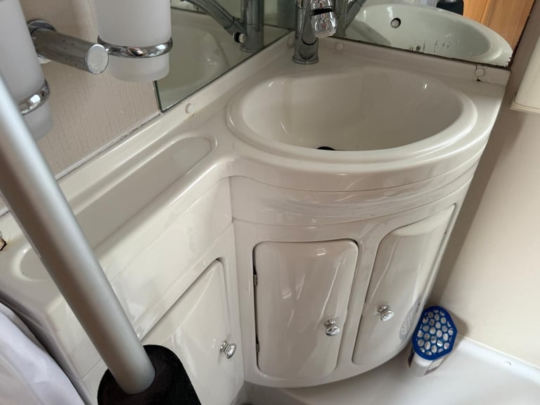 eldiss classique 180 6 berth 6 belt