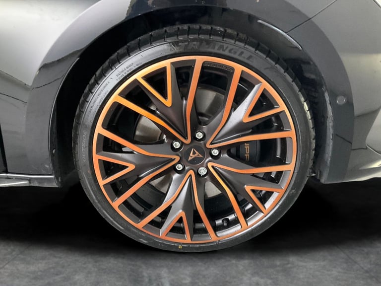 2024 Cupra Leon 1.4 eHybrid 12.8kWh VZ2 Design Edition Hatchback 5dr Petrol Plug-in Hybrid  Hatch...