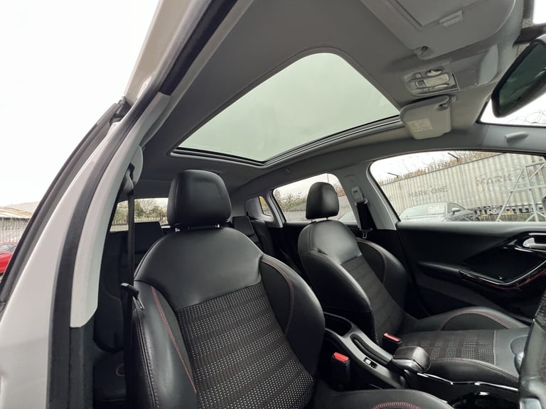 PEUGEOT 2008 1.6 BlueHDi GT Line 2017