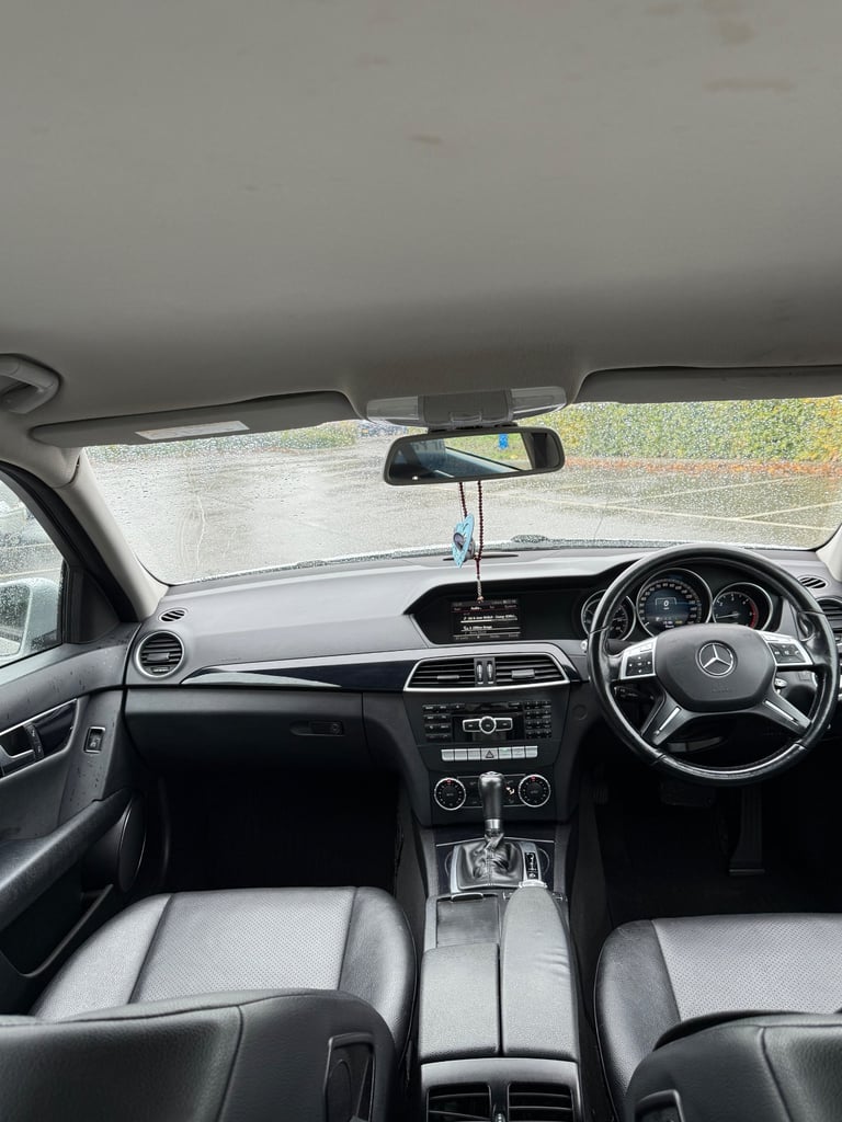 Mercedes-Benz, C CLASS, Saloon, 2014, automatic 7G 2.200 (cc), 4 doors-Fresh mot !