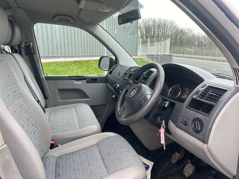 2012 Volkswagen Transporter 2.0 TDI 102PS Kombi Van Diesel