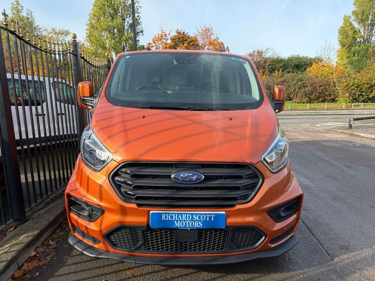 2023 Ford Transit Custom 2.0 EcoBlue 170ps Low Roof Limited Van PANEL VAN DIESEL Manual